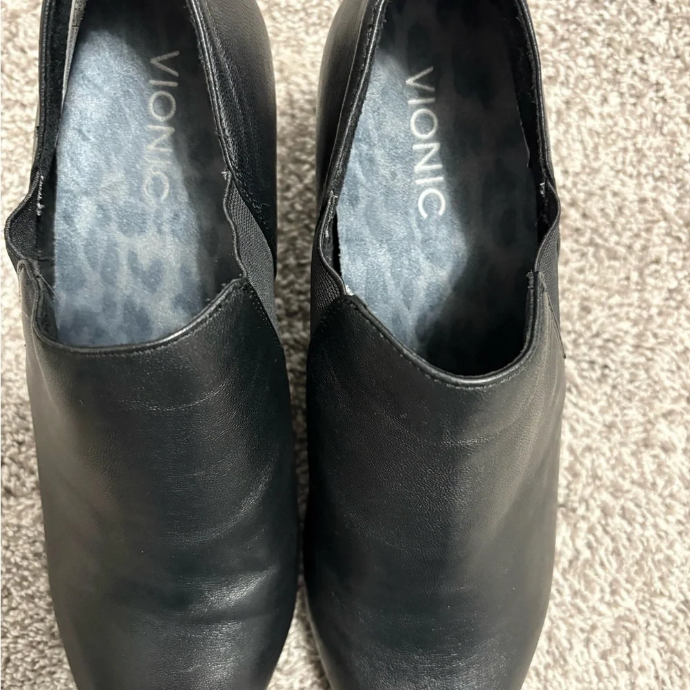 Vionic Stanton Black Leather Wedge Booties – Size 9 - Picture 10 of 12